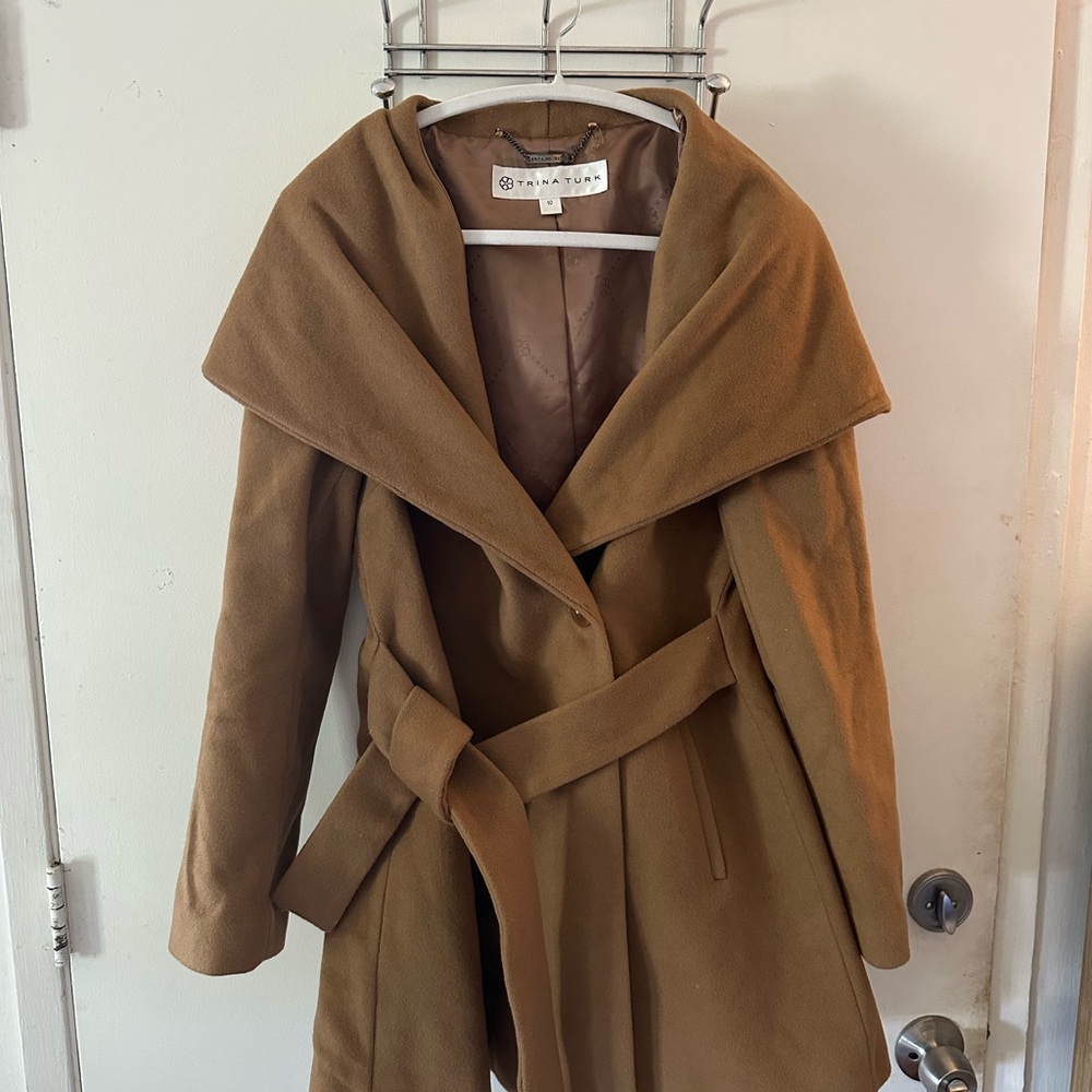 Trina Turk Tan Trench Coat with Wide Collar